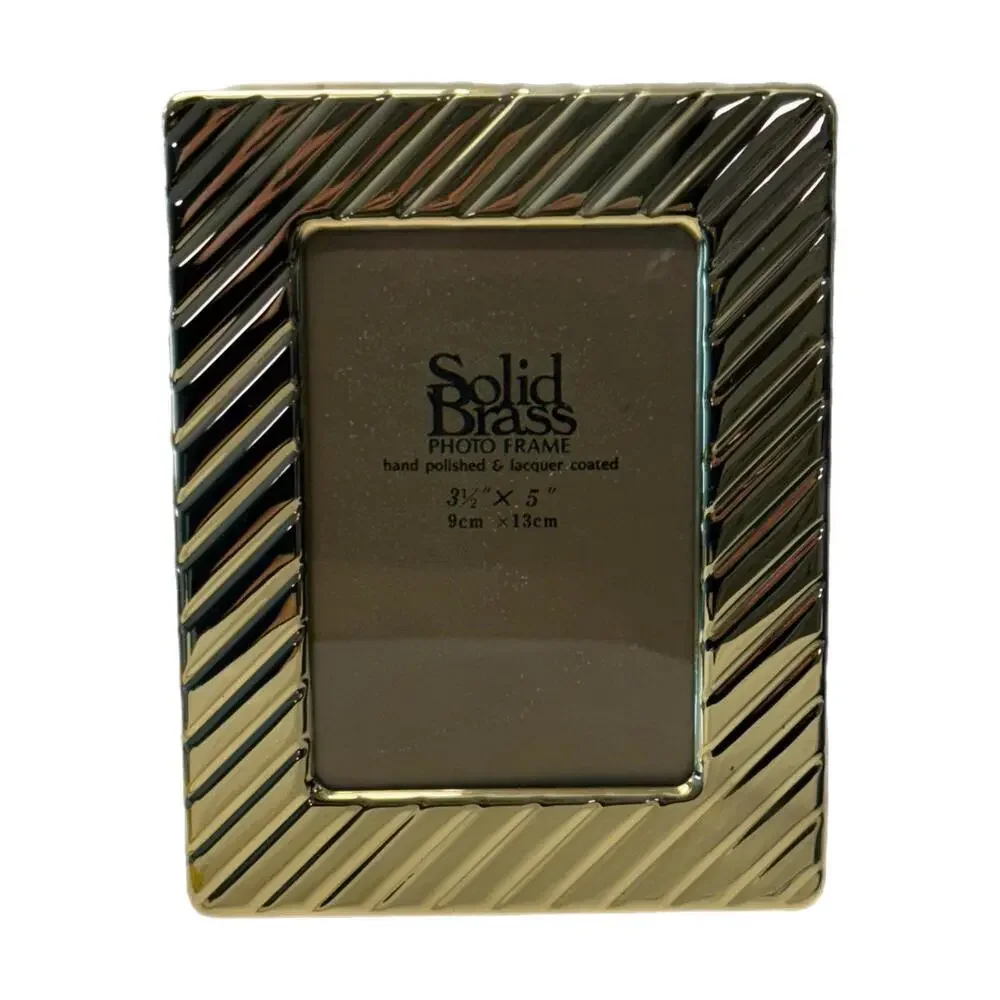 NEW Vintage Bowon Solid Brass Picture Frame 3.5” x 5”